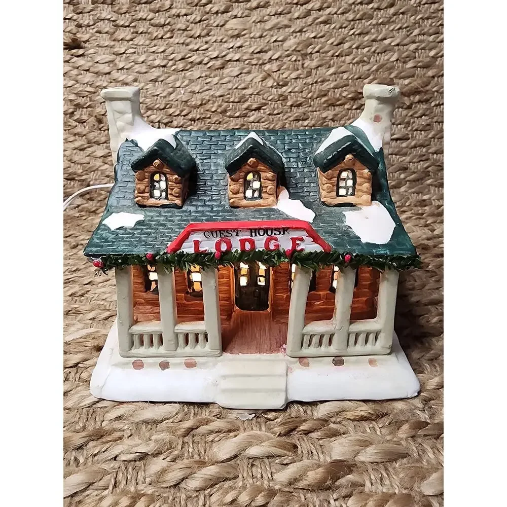 Vintage Lighted Guest House Lodge Porcelain Christmas Village Holiday Decor